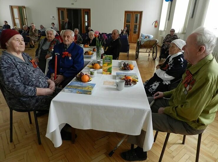 Буинский дом-интернат для престарелых и инвалидов сотрудники. Интернат для инвалидов труда престарелых. Центральный дом-интернат для престарелых и инвалидов, г. Интернат для инвалидов труда престарелых. Интернат для инвалидов труда престарелых.