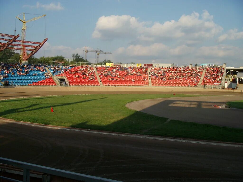 Спортивно технический. Стадион имени Анатолия Степанова Тольятти. Стадион спидвей Тольятти. Стадион Степанова Тольятти. Стадион Строитель Тольятти.