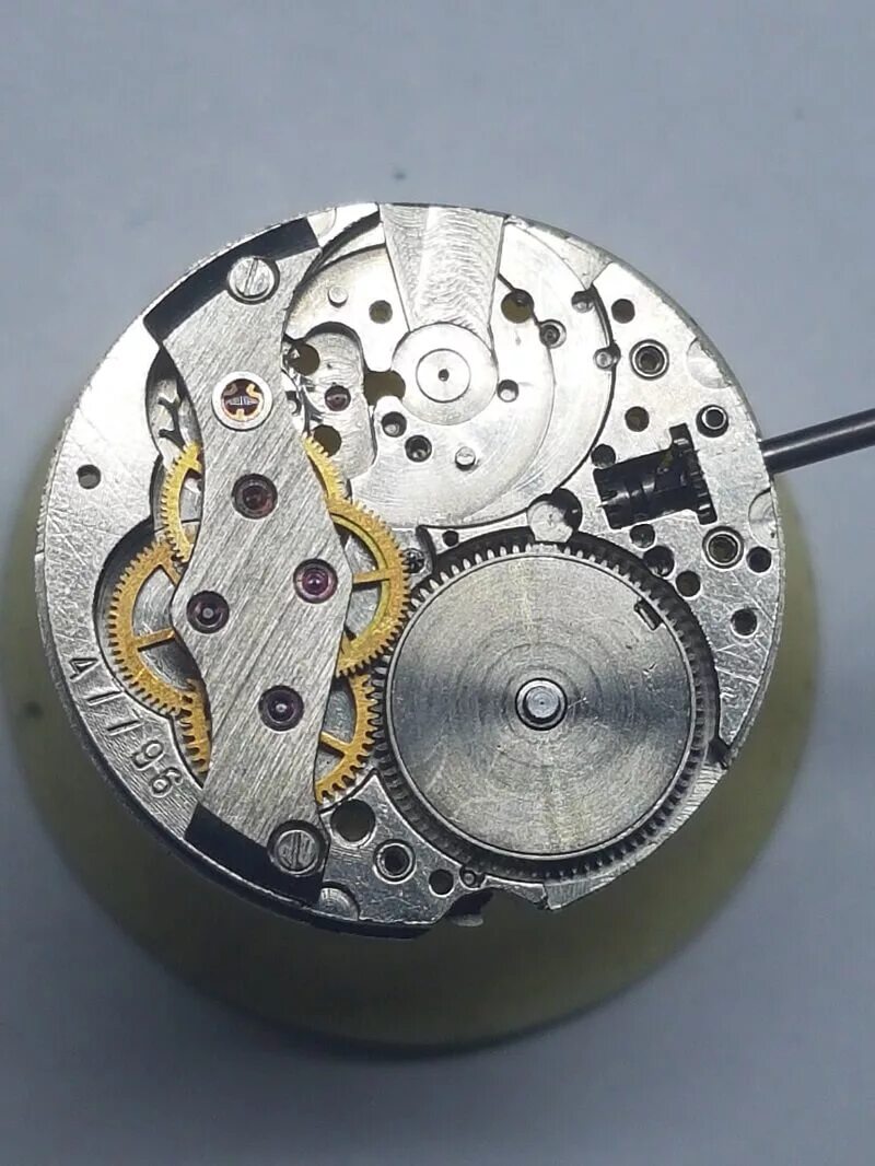 Часы ракета реставрация. Часы ракета 2359. Ремонт часов ракета. Ремонт часов ракета. Переделка будильника.