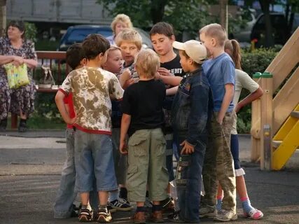 Детская игра разбойники