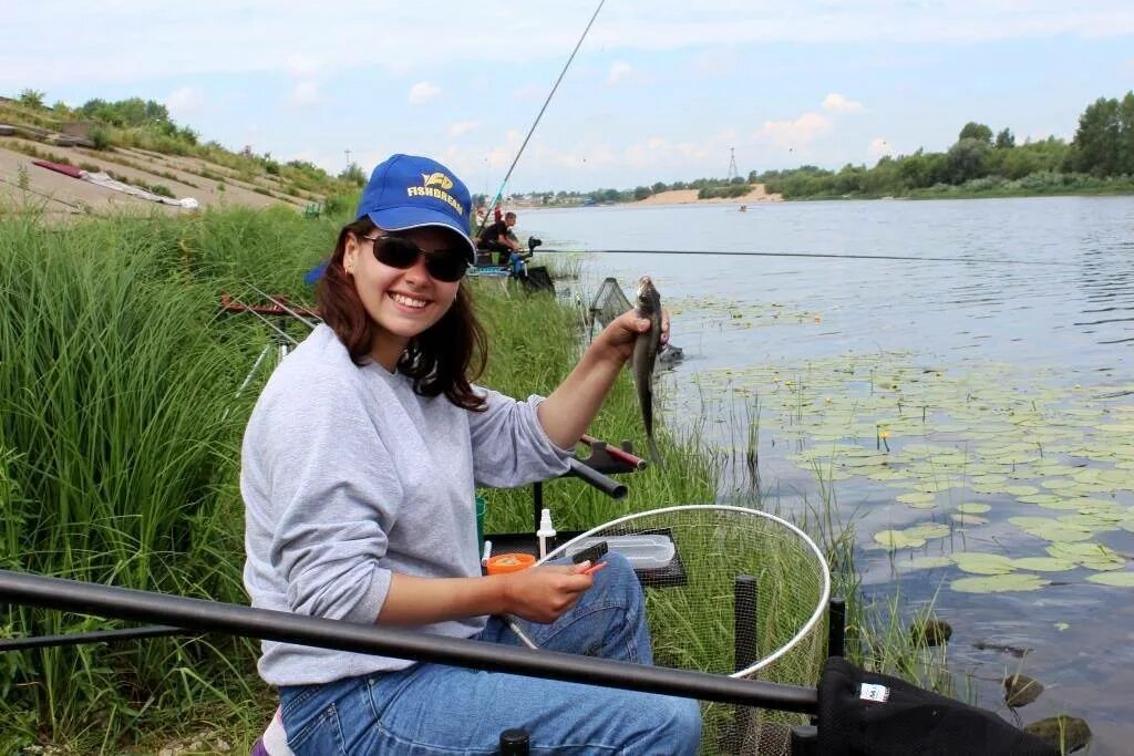 Рыбалка на гребном канале в Нижнем Новгороде. Гребной канал рыбалка. Рыбалка в Нижегородской области на удочку. Спиннинг на гребном канале Нижний Новгород. Рыбалка нижний новгород и область в контакте