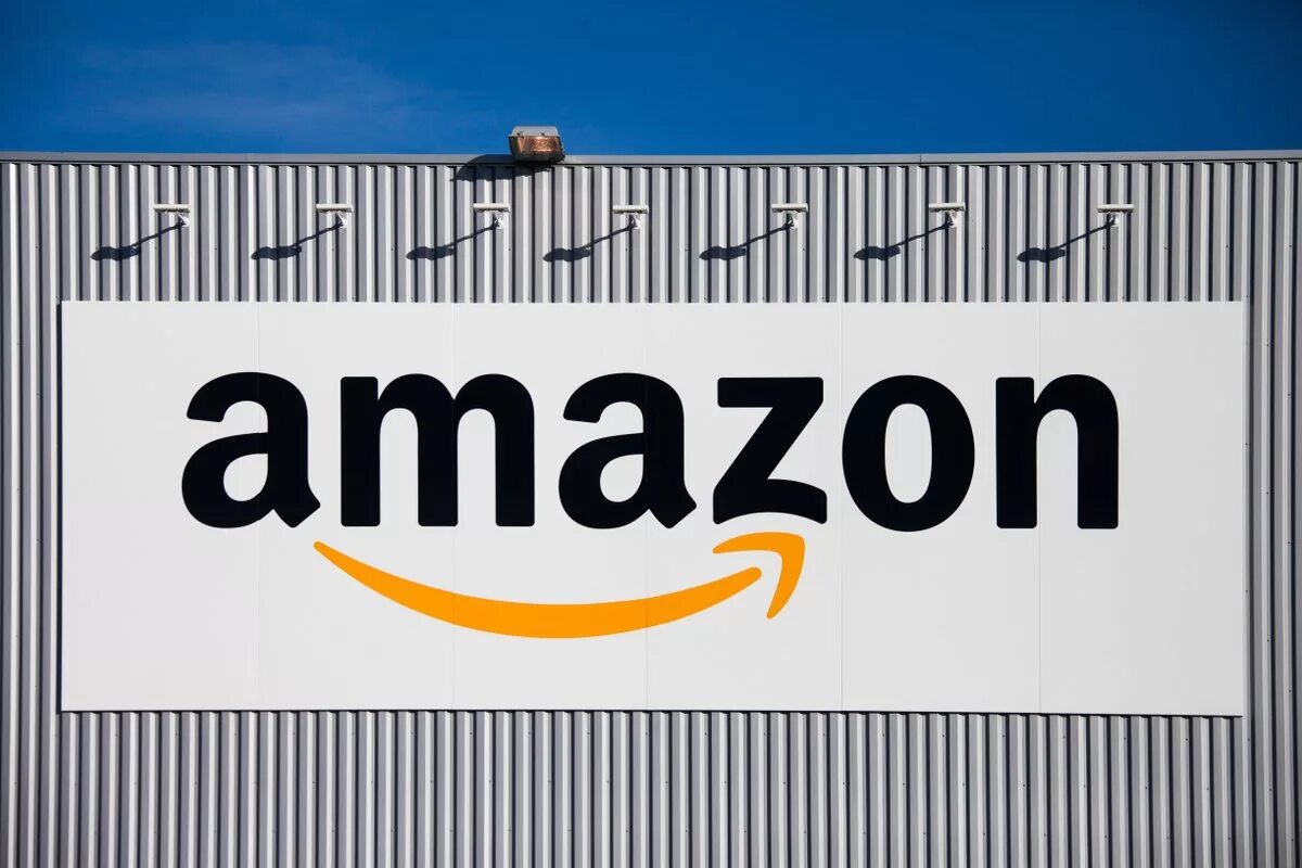 Amazon d. Амазон. Амазон картинки. Amazon логотип. Амазон слоган.