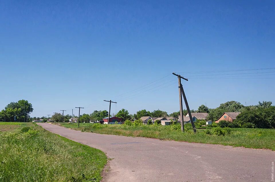 Полудни черкасский район. Драбовский район Черкасской области. Село Драбовка Черкасская область. Кошмак село Черкасская. Село Тыновка Черкасская область.