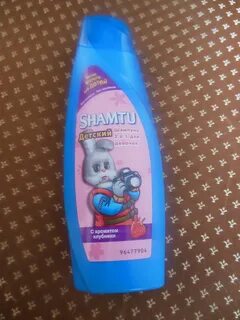 Пользуюсь детским шампунем