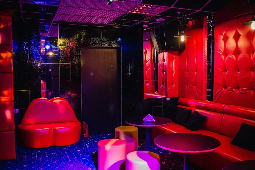 браво кафе королев. нью йорк бар королев. клуб браво королев. караоке нью-йорк королев. караоке истерика москва шаболовка.