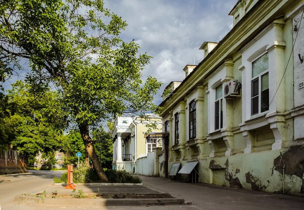 Городок таганрог. Улочки Таганрога. Старинные улочки Таганрог. Старые улочки города Таганрога. Тихие улочки Таганрога.