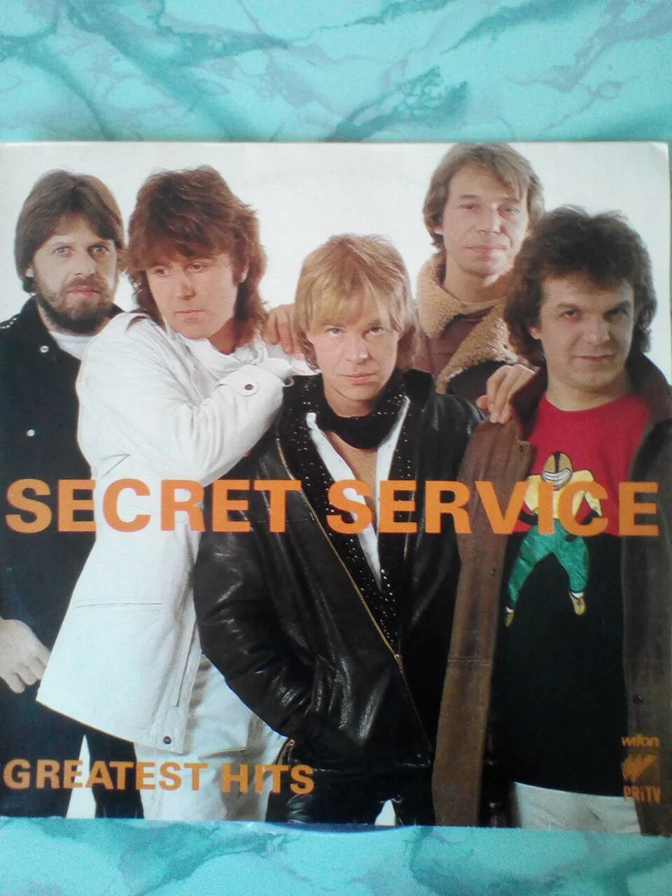 Breaking heart secret service. Secret service Postman. Secret service ten o'Clock Postman. Стикер Sonet Secret service. Secret service Flash in the Night.