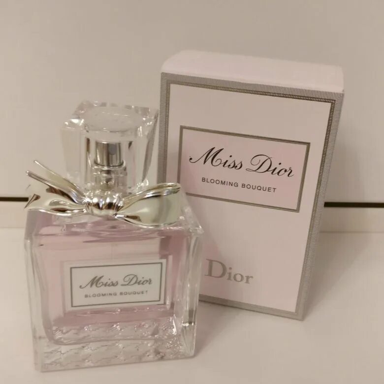 Блуминг букет купить. Miss Dior Blooming Bouquet 50ml. Miss Dior (50 мл). Духи Мисс диор Блуминг. Dior Miss Dior Blooming Bouquet 50 мл.