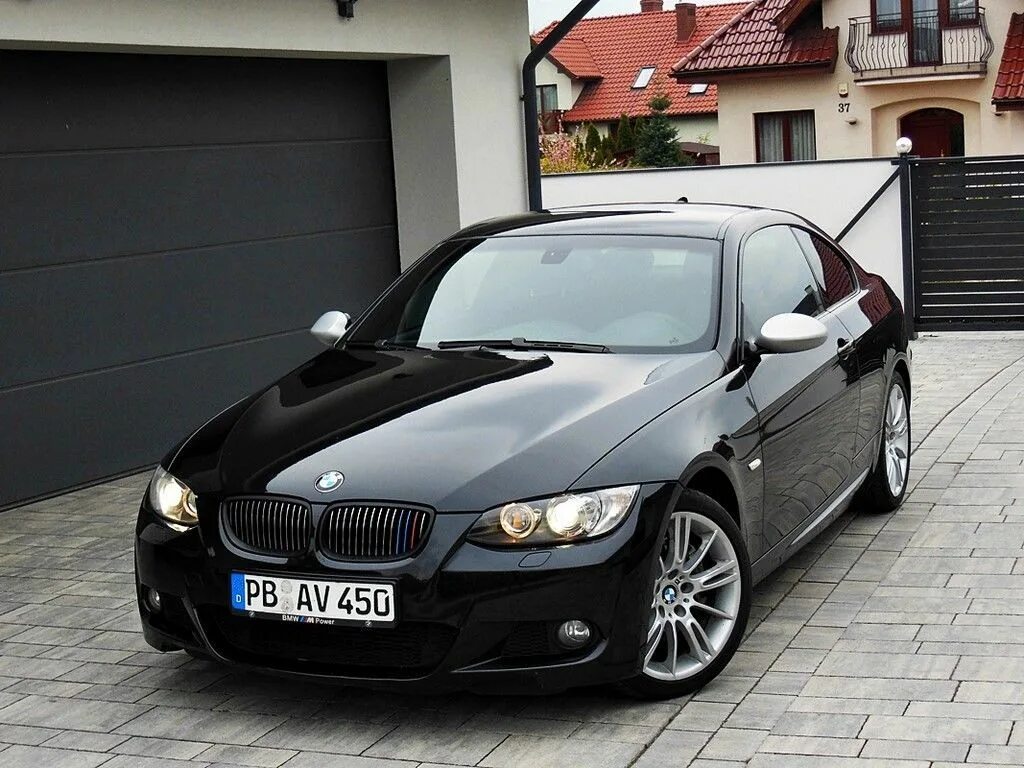 BMW 3 e90/e91/e92/e93. БМВ Е 90 кузов. Кузов БМВ е92. BMW 3 В кузове e90.