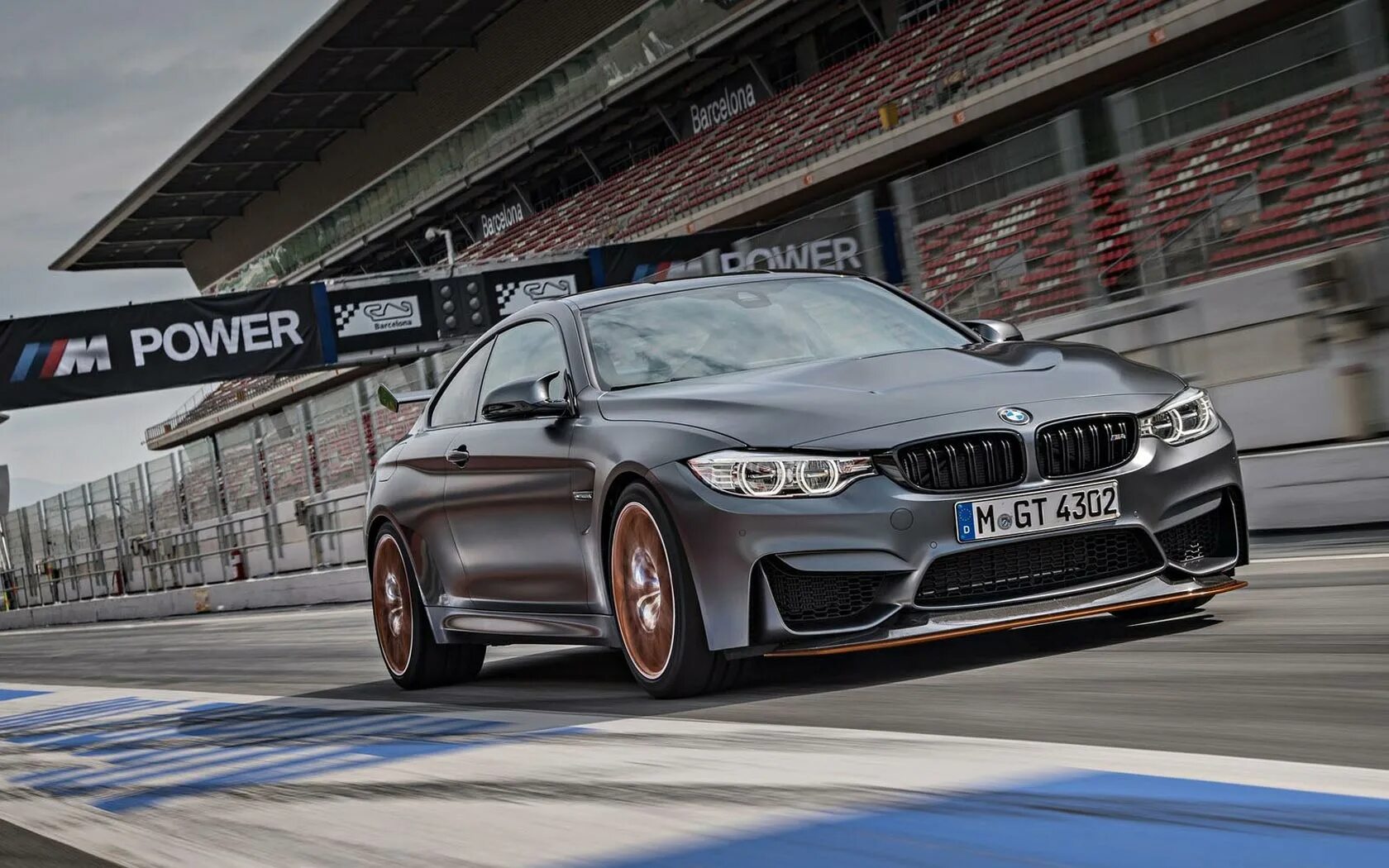 БМВ м4 ГТС. БМВ м4 ГТС 2016. БМВ м4 новая. 2016 BMW m4 GTS. Купить новую бмв в россии