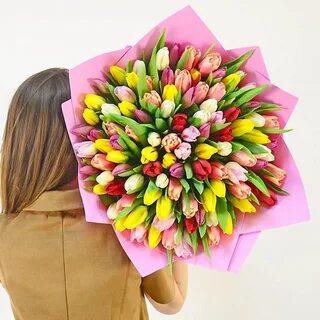 Букет из 101 тюльпана