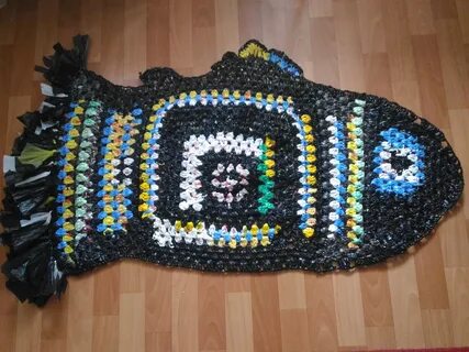 Коврик из пакетов крючком