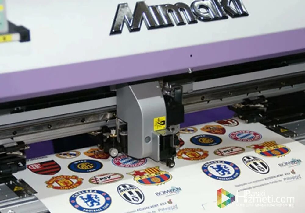 Печать с резкой. Сольвентный плоттер-каттер Mimaki cjv30-60. Плоттерная резка Mimaki. Контурная резка Мимаки. Печать стикеров на Мимаки.