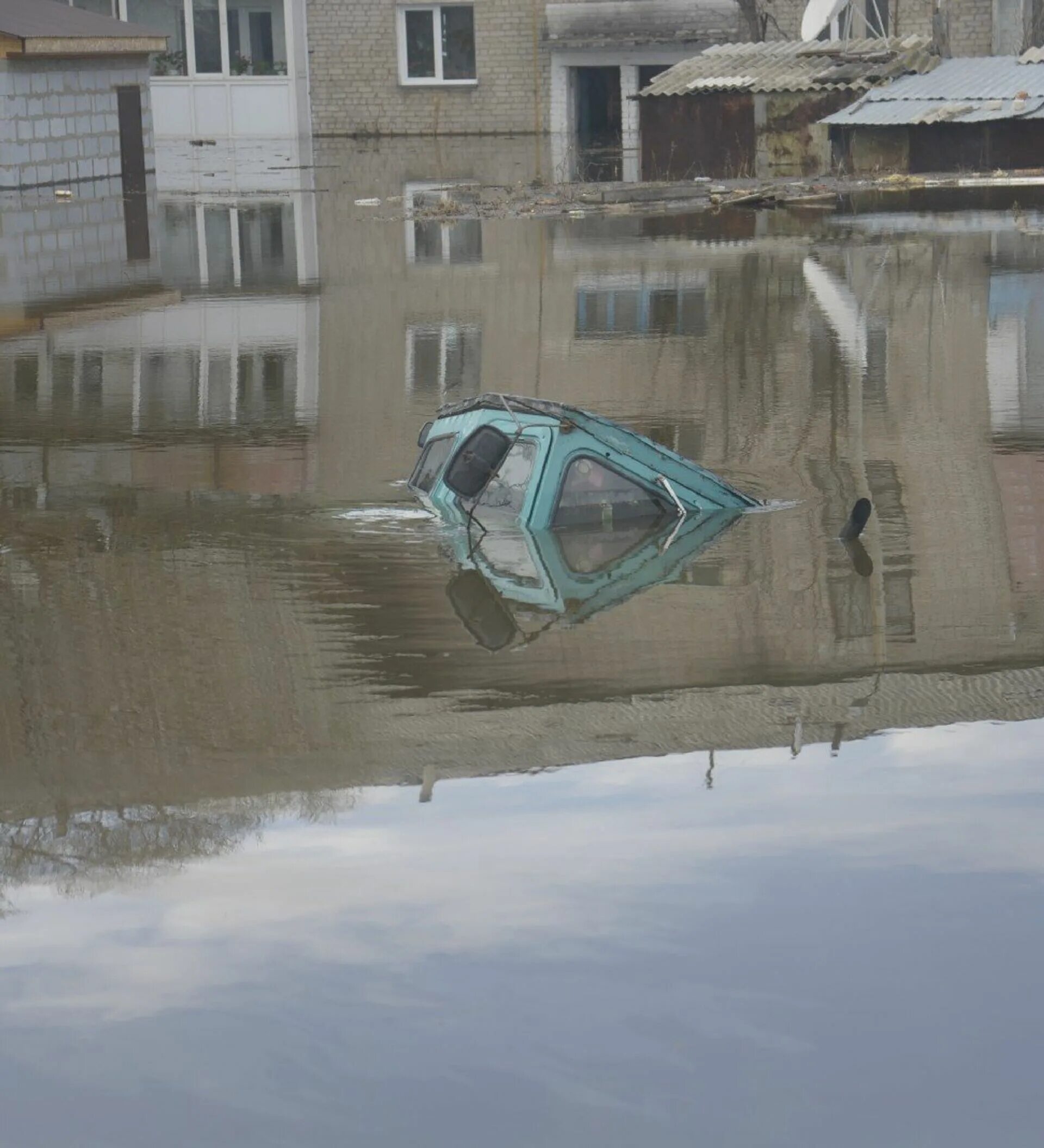 Сергеевское водохранилище казахстан 2024. Сергеевское водохранилище. ЗКО паводок 2011 году. Паводок 2022 на Сергеевском водохранилище. Обстановка на Сергеевском водохранилище на сегодня.