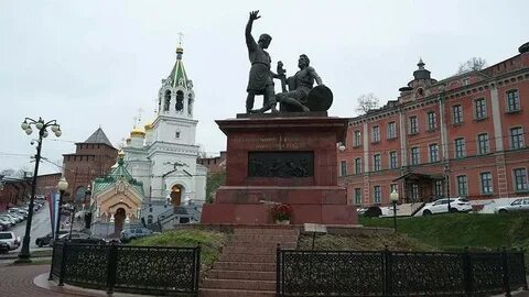 Памятник минину и пожарскому перенесли