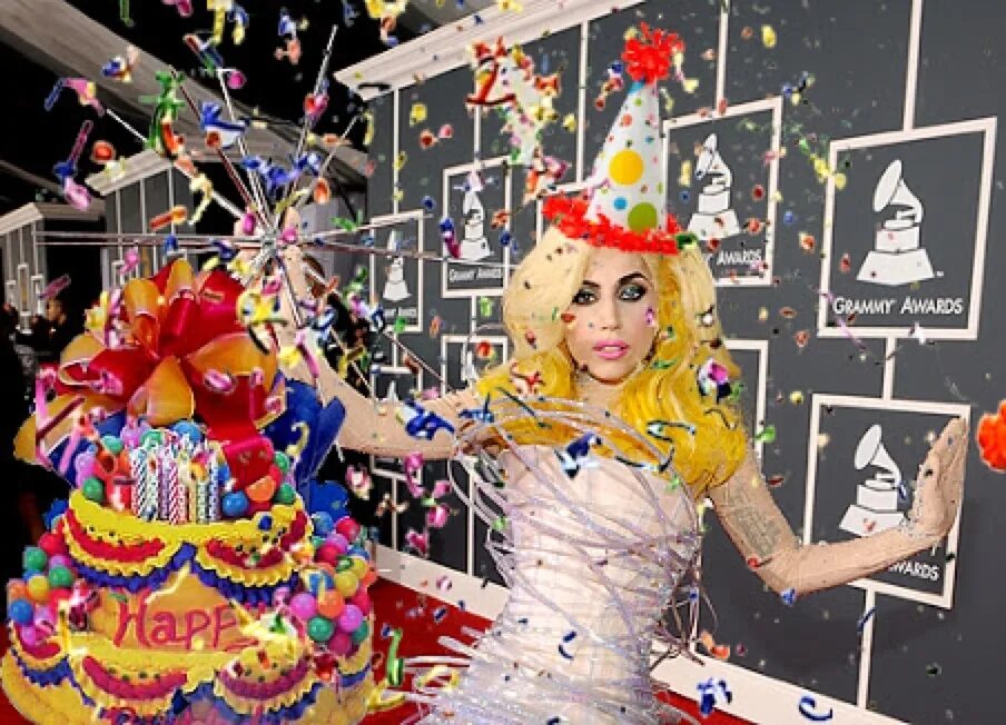 Др леди Гаги. Lady Gaga Дата рождения. Леди Гага Happy Birthday. С днем рождения от леди Гаги. День рождения леди гаги