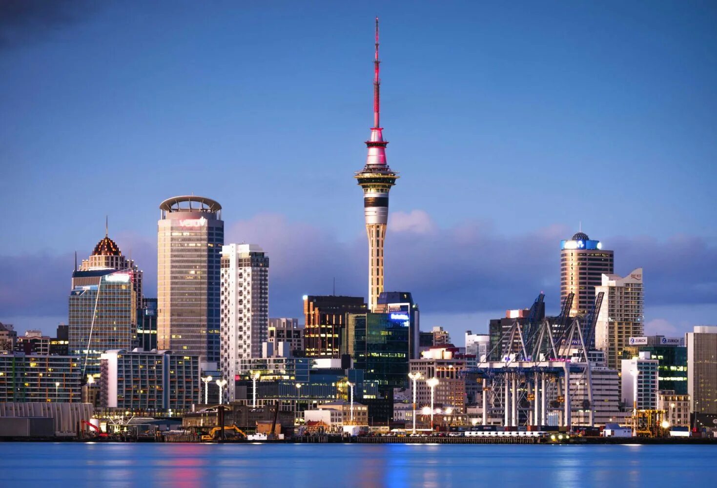 Auckland is the largest and. Ниссан окленд. Auckland is the largest and. Largest. Новозеландия окленд.