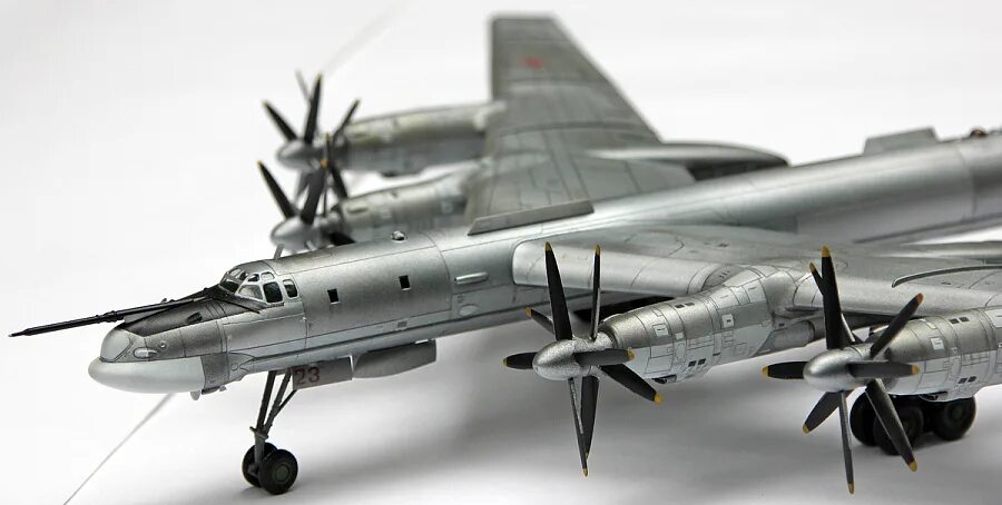 Ту-95мс 1/72 trumpeter. Ту-95мс trumpeter 1/144. Ту 95 1. Ту 95 1. Ту-95мс trumpeter 1/144.