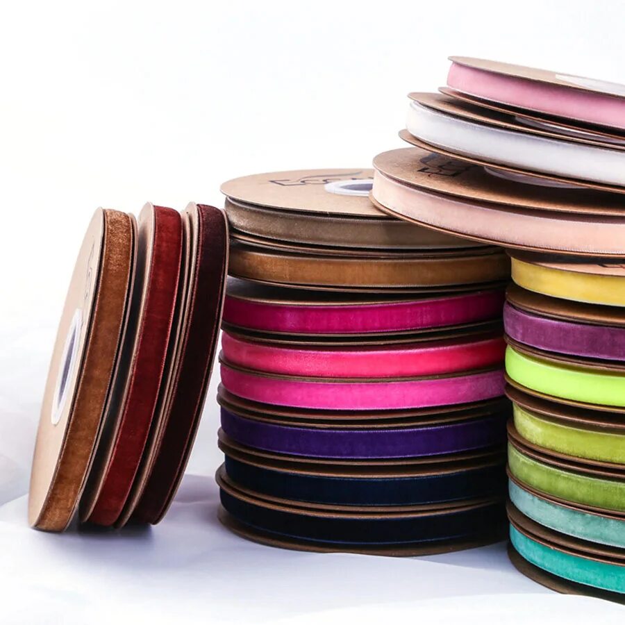 Материалы для рукоделия. Ленты для рукоделия. Отделочные ленты для шитья. Материал ленты. Материал ленты.