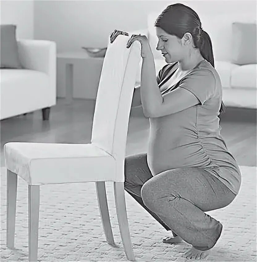 Маласана асана. Вертикальные роды позы. Человек на корточках. Почему беременным сидеть на корточках. Коленно локтевое упражнение для беременных.