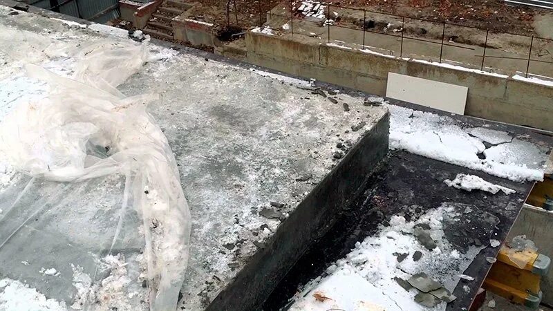 Заливают бетон. Застыл бетон. Цементно-песчаный раствор м100. Застывает бетон. Застыл бетон.