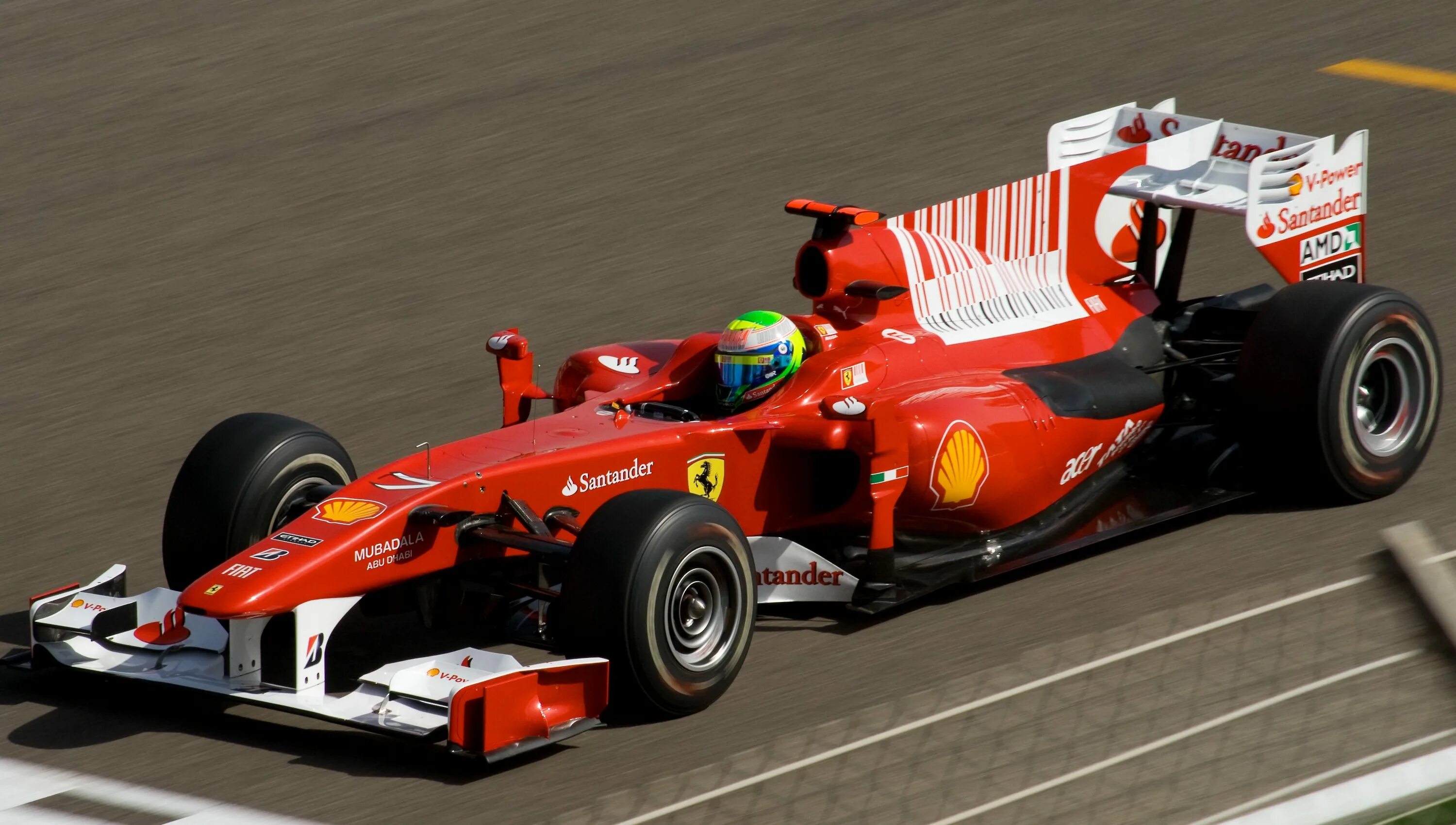 F 1 решение. Фелипе масса Феррари. Ferrari f10 Felipe Massa. MCLAREN f1 2010. F1 Ferrari Evolution 2021.