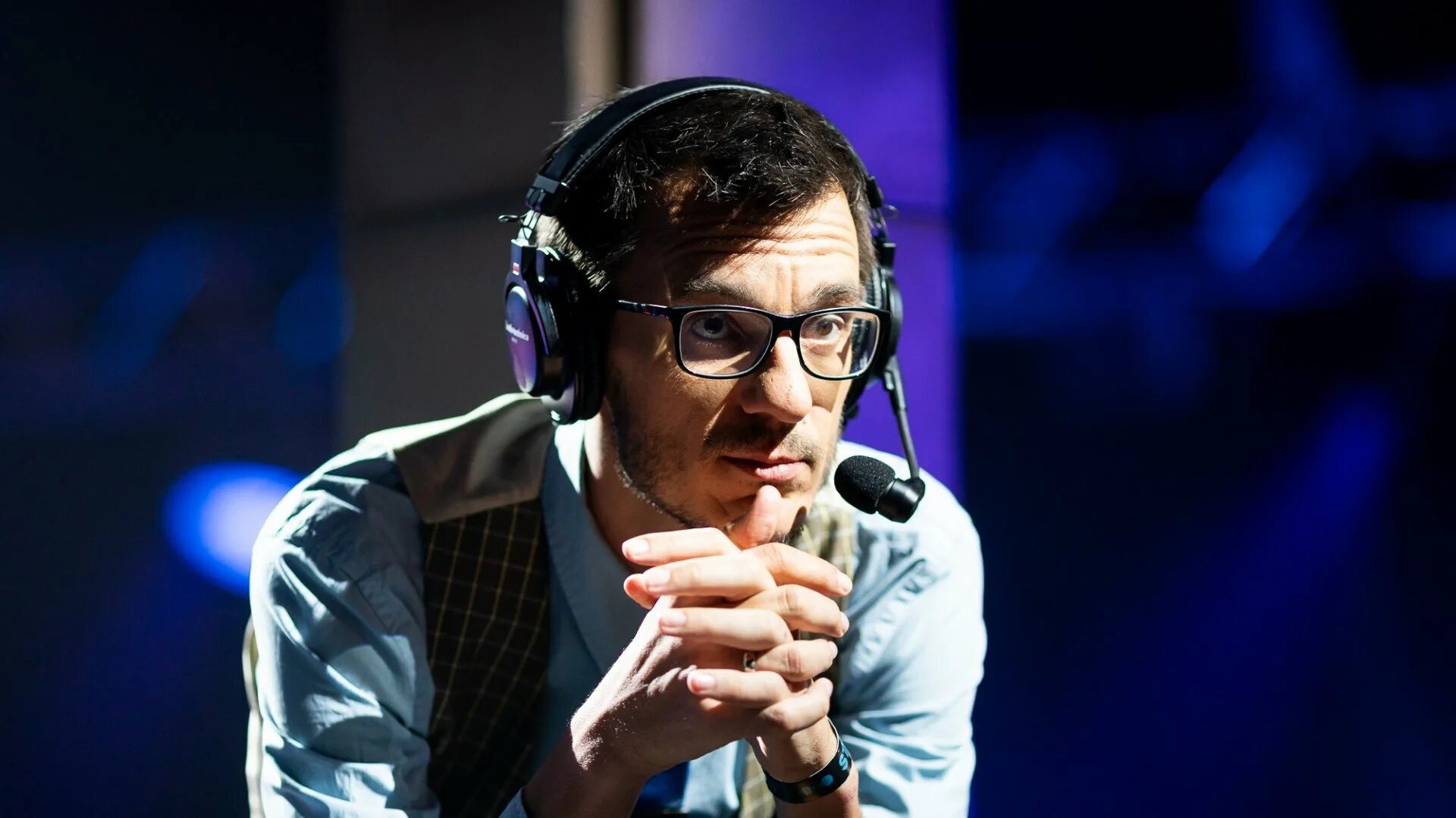 Комментаторы кс го. Комментаторы esl cs go. Игорь сопов sl4m. Yxo комментатор. Комментаторы кс го.