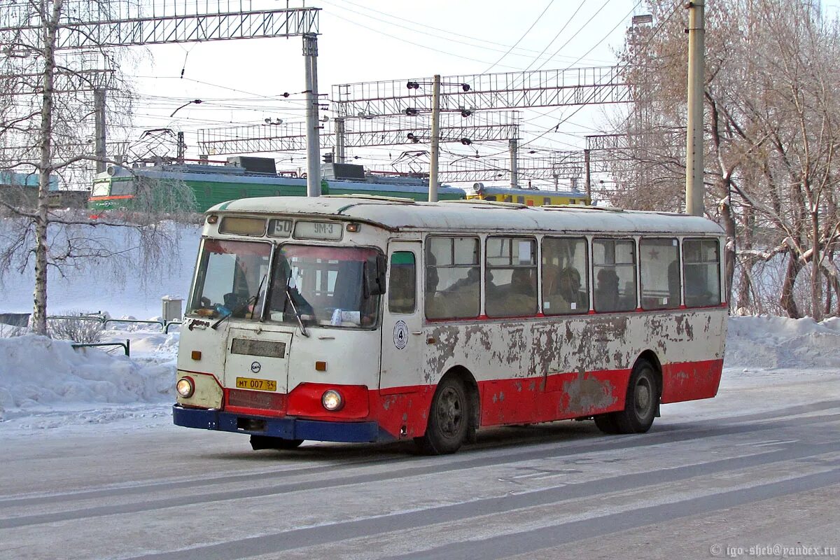 Автобусы нск. Патп 4 новосибирск. Автобус новосибирск первомайская. Автобус новосибирск первомайская. Автобус новосибирск первомайская.