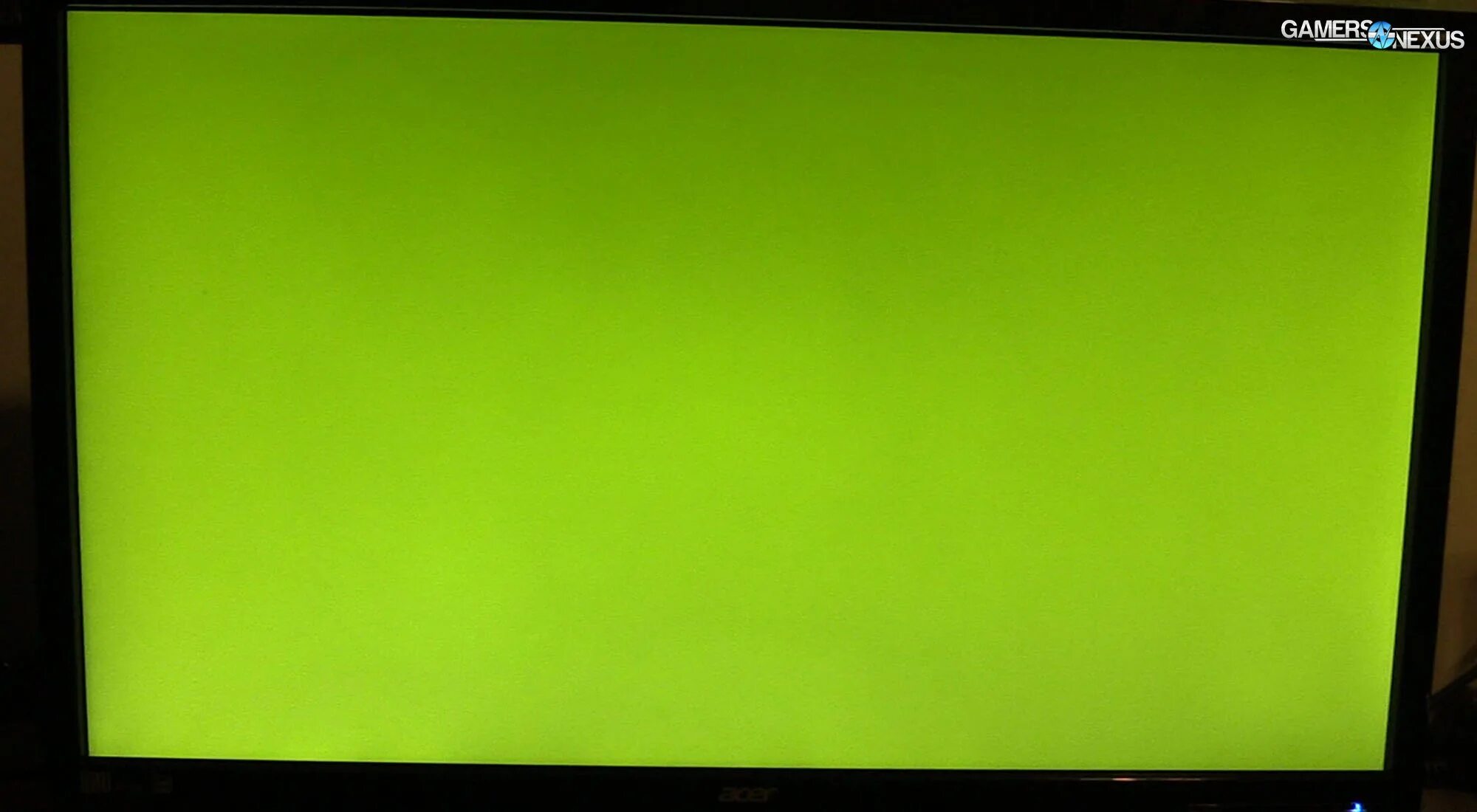 Почему экран становится зеленым. Зелёный экран AMD RX. Зеленый экран. Салатовый экран. Зеленый дисплей.