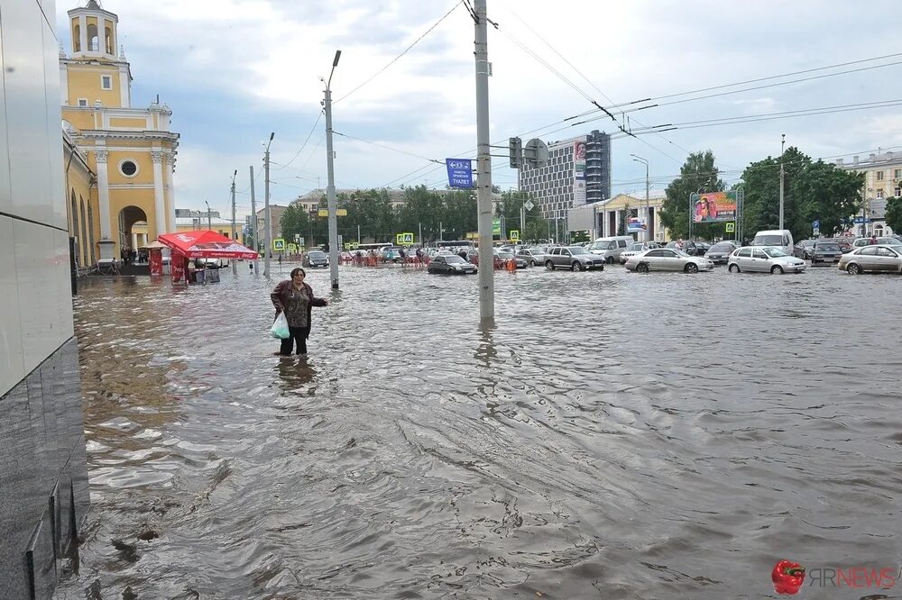 Ярославль главный затопило. Потоп в Ярославле в 2013. Наводнение Ярославль в Ярославле. Потоп в Ярославле.