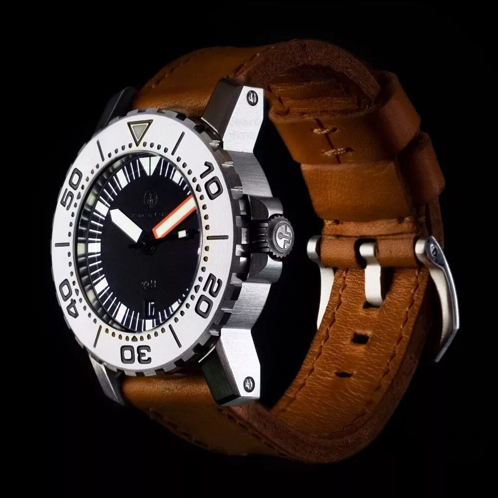 Zelos часы. Festina часы дайверские. Super luminous. недорогие дайверские часы. Oris limited edition.