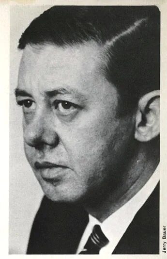 Джордж питер мердок. Питер джорджи. Питер финч фото. Питер джордж петерсон. Питер джорджи.