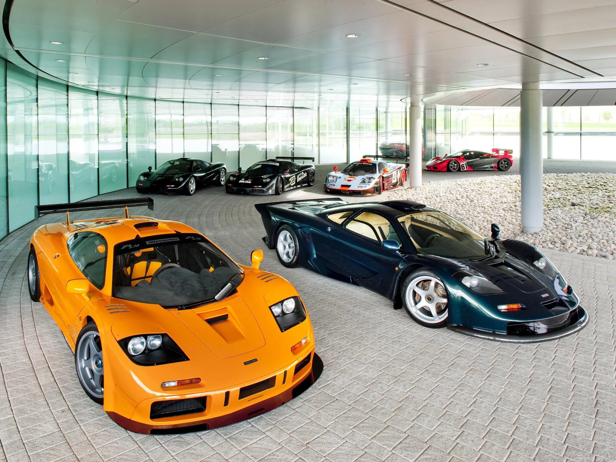 Удаленные тачки. MCLAREN f1. Машина Макларен f1. MCLAREN f1 гоночный. BMW MCLAREN f1.