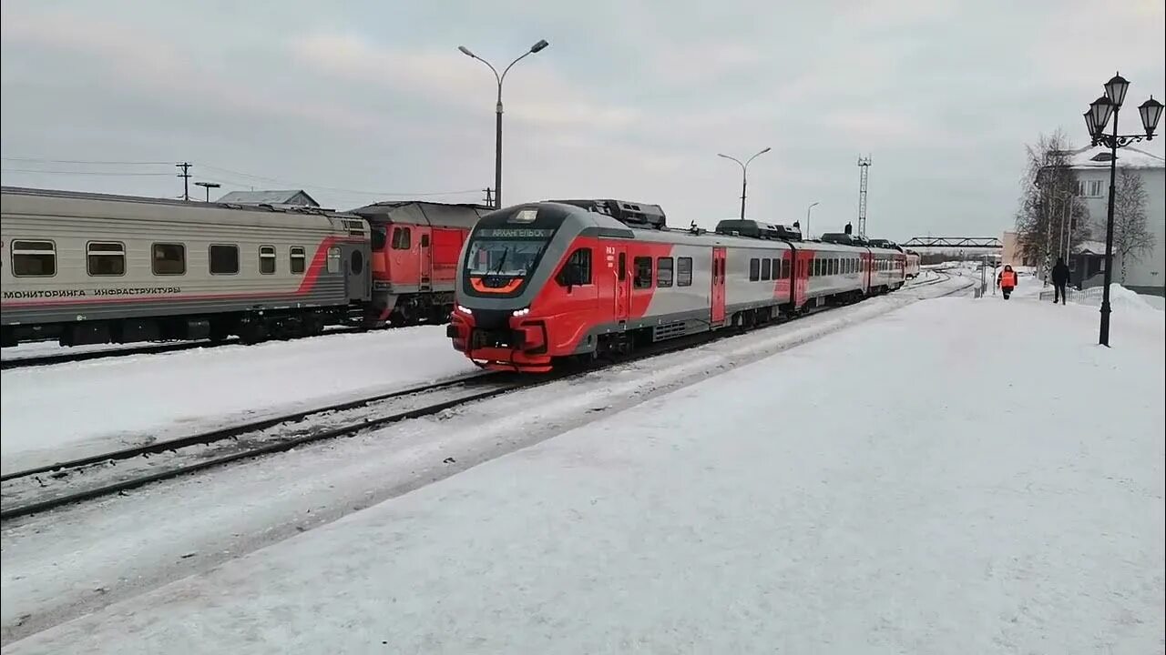 Обозерская Архангельск. Рельсовый автобус Архангельск. Станция Обозерская фото. Станция Обозерская Архангельская область 1982 год. Электричка архангельск онега