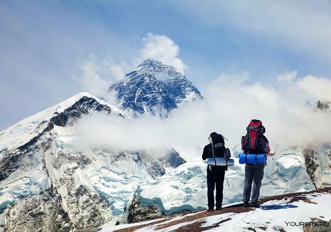 Горная вершина Джомолунгма (Эверест). Гора Эверест 8848 метров. Вершины: гора Джомолунгма (Эверест),. Вершины: Джомолунгма (Эверест), Эльбрус..