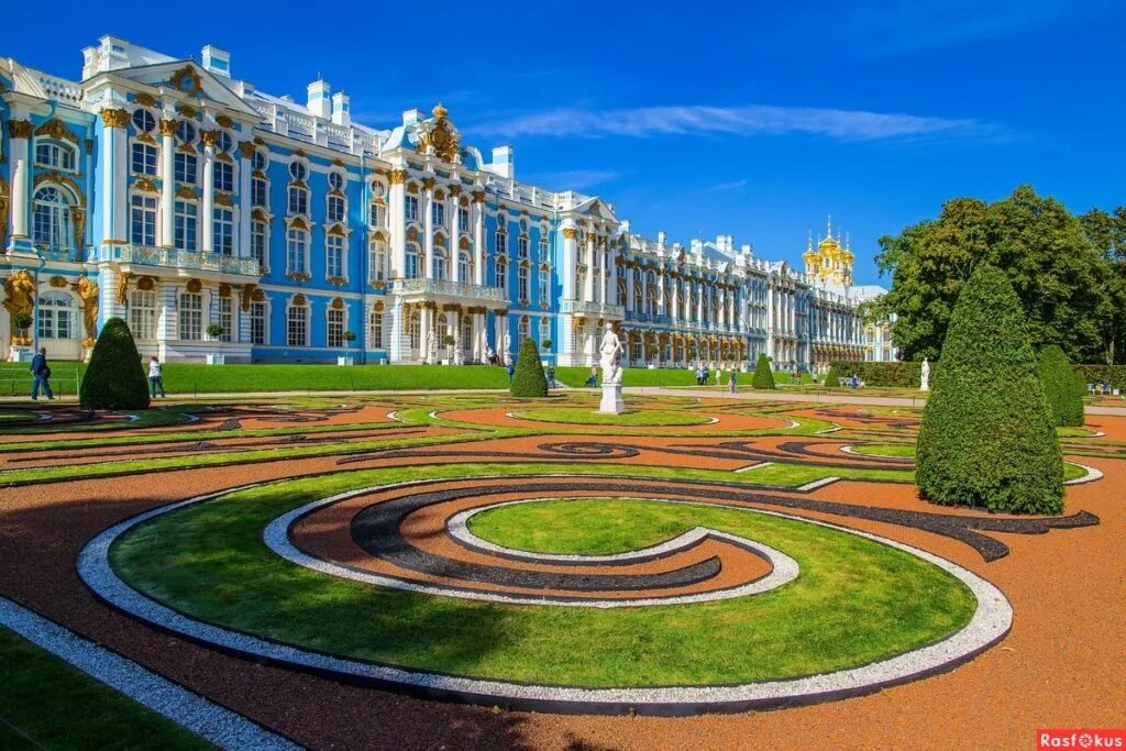Дворцово-парковый ансамбль царское село. Город пушкин - царское село\ ленинградской области. Екатерининский дворец осенью. Город пушкин екатерининский дворец. Пушкин царское село санкт-петербург.