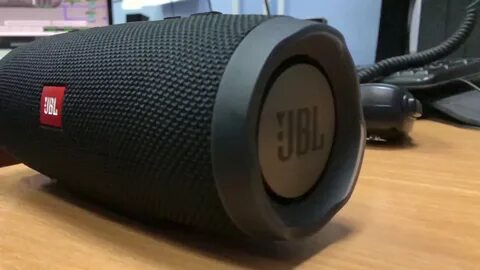 Хрипит колонка jbl