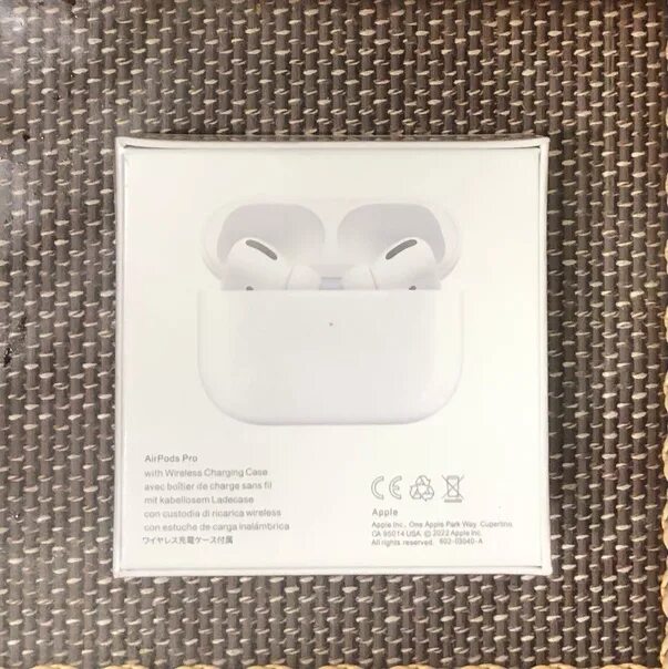 Один наушник airpods не заряжается в кейсе. Один наушник airpods не заряжается в кейсе