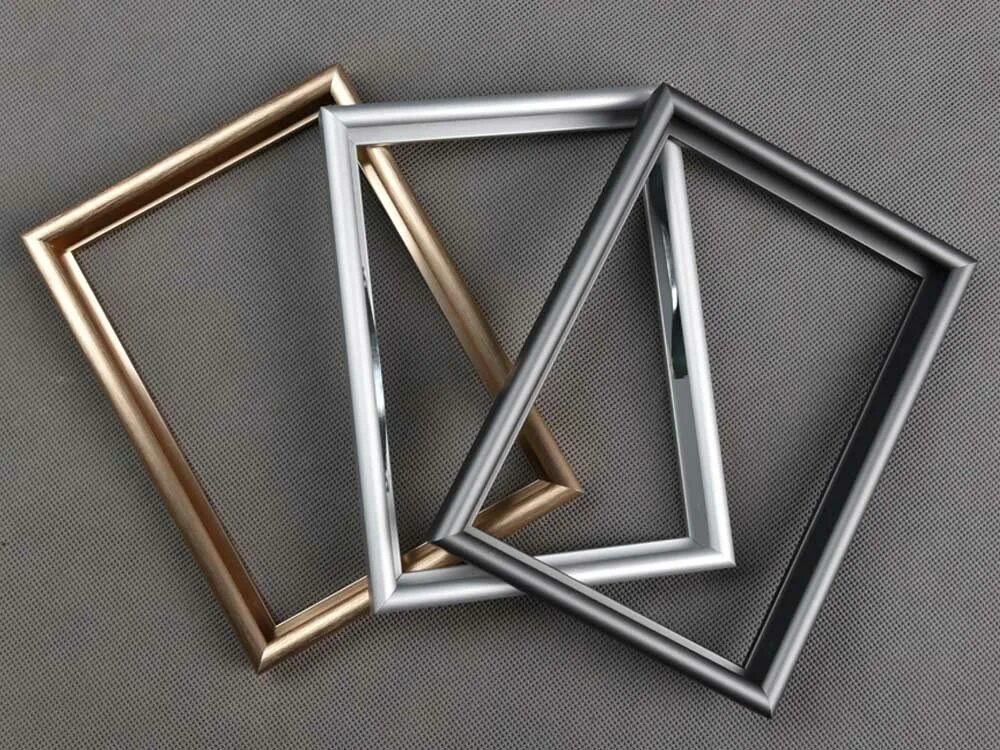 Купить алюминиевые рамку. Алюминиевая рамка. Рамка из алюминиевого профиля. Рамка из анодированного алюминия. Анодированные алюминиевые рамки.