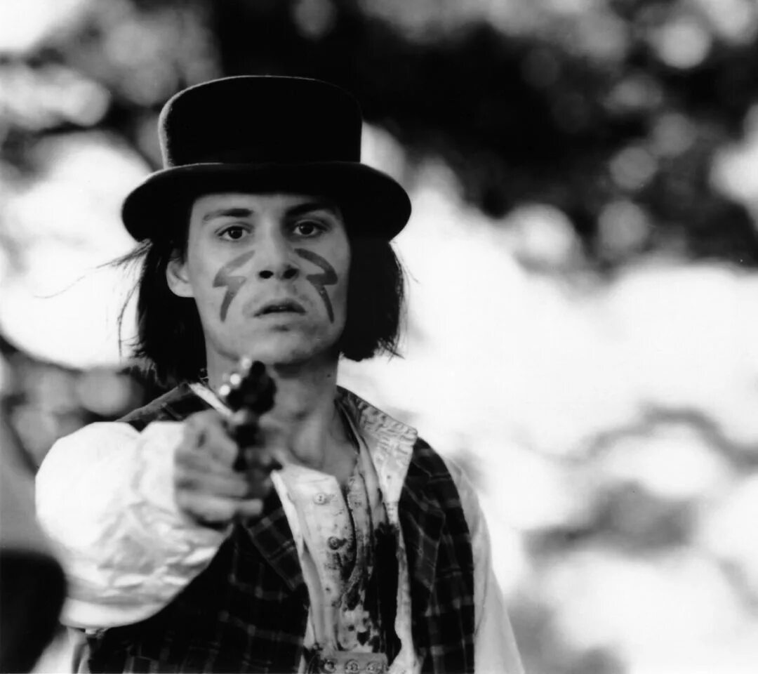 Джим джармуш мертвец. Джонни депп мертвец. Deadman johnny depp. Джим джармуш мертвец. Джим джармуш мертвец.
