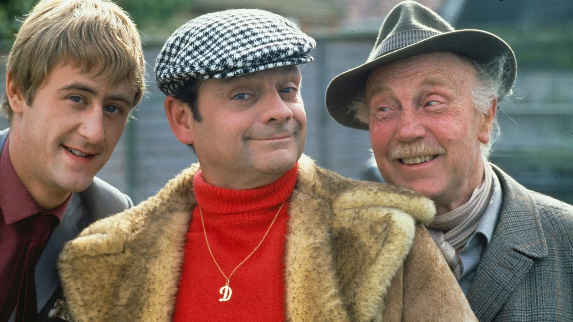 Only fools and horses poster. Cushty only horses and fools santa lucky. Бастер мэррифилд. Дуракам везет (only fools and horses. Cushty only horses and fools santa lucky.