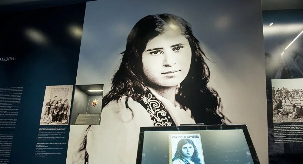 Ravished armenia. Ravished armenia. Армянский эксперт женщина выступает на авроре. Ravished armenia aurora mardiganian. Ravished armenia aurora mardiganian.