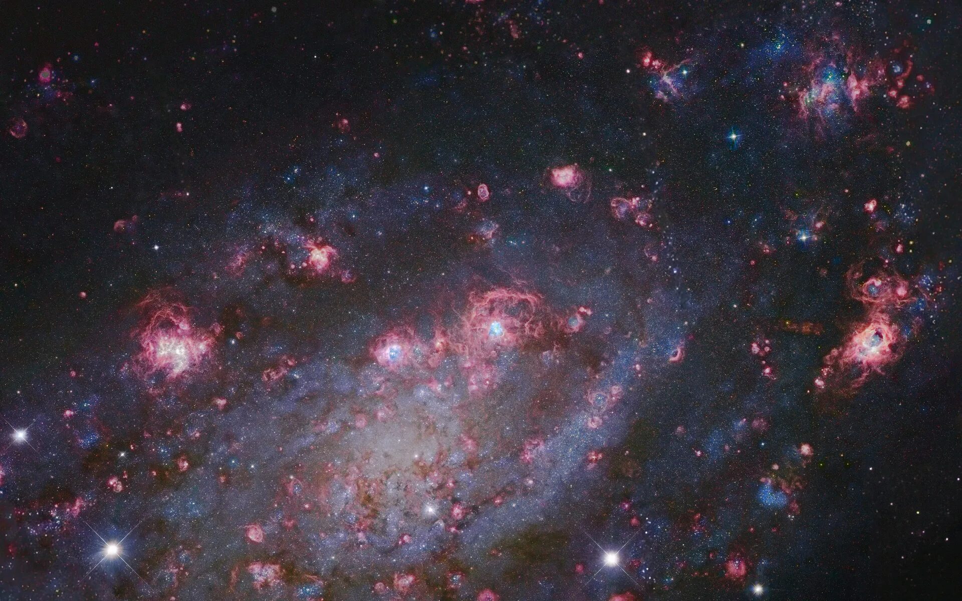 NGC 2403. Космос bmp. Что на картинке космос 94. NGC 346.