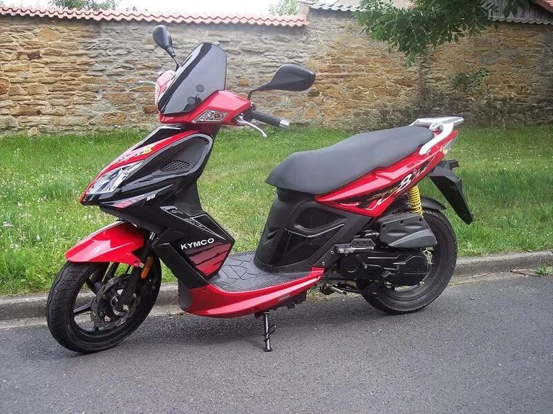 Sym symphony sr 125. скутер хонлинг 50 куб. лифан лф 125 скутер. Sym sr 125. скутер 800 кубов 2023.