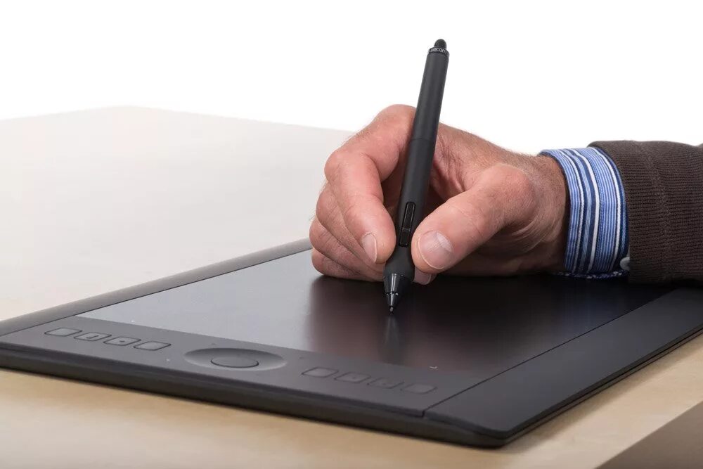 Wacom 660. Wacom Intuos m pth-651. Wacom Intuos Pro Medium pth-651. Графический планшет Wacom Intuos Pro. Графический планшет Wacom Intuos Pro pth-651.