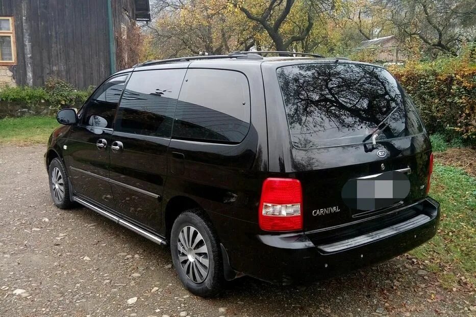 Купить киа карнивал дизель. Kia Carnival ex 2005. Kia Carnival, 2004 г.в.. Киа Карнивал 2004. Kia Carnival дизель 2004.