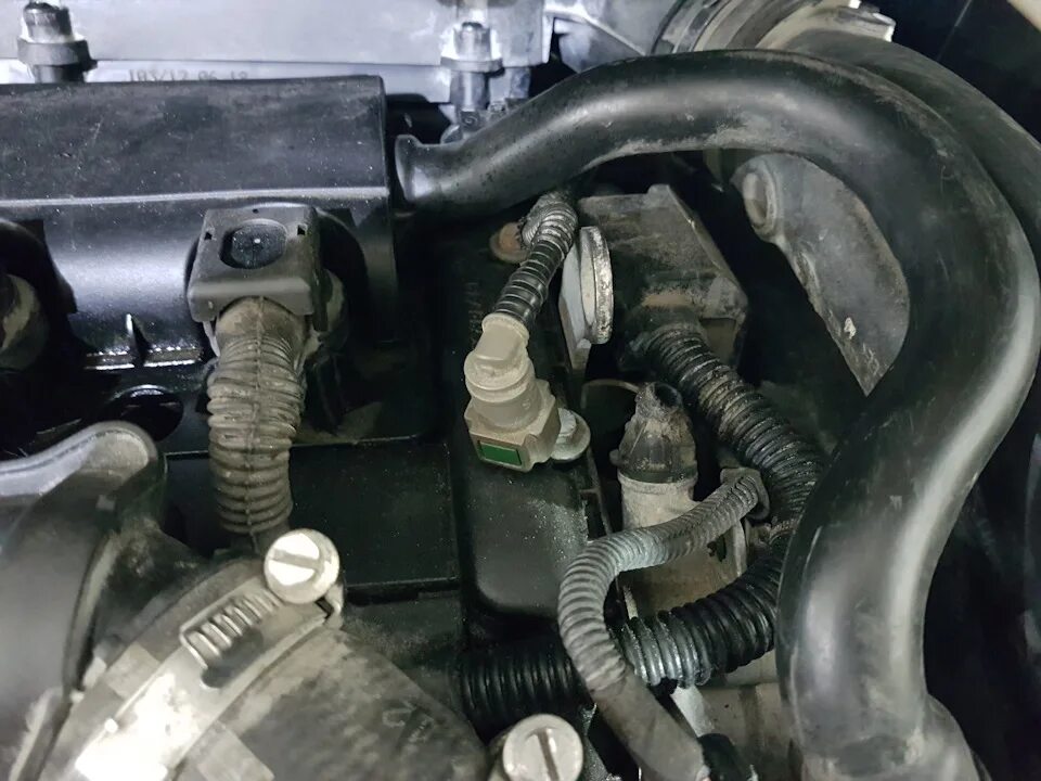 Engine fault repair needed. Engine fault repair needed
