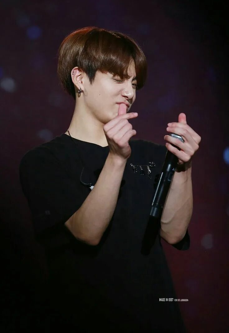 Jungkook heart. Чон чонгук. Jungkook heart. Чонгук саранхэ. Бтс эгье.
