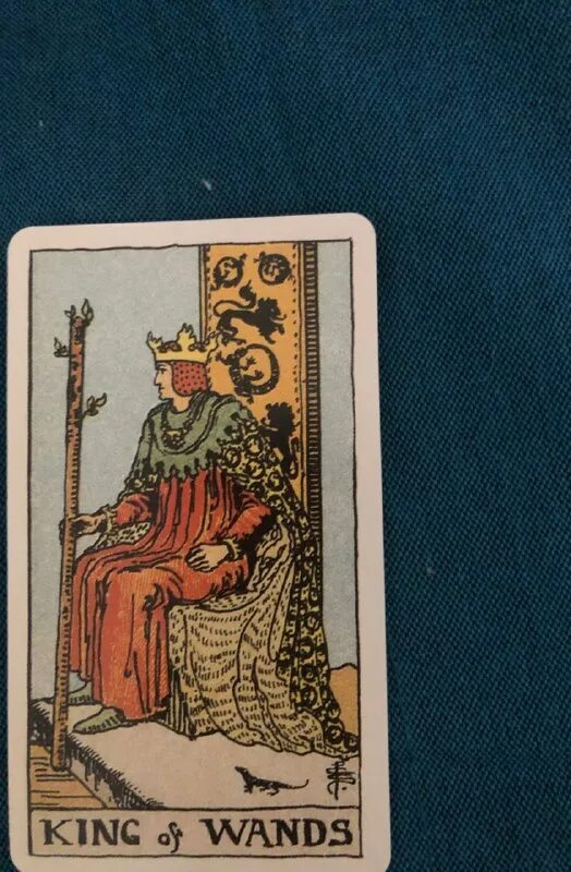 дама пик и король бубей. червовые бубновые дамы короли. дама червей валет червей король червей. король крести и дама крести. десятка бубен в гадании.