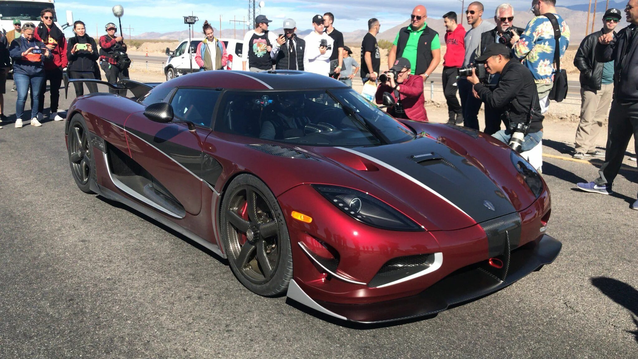 Koenigsegg Agera RS. Koenigsegg Agera RS 1. Koenigsegg Agera рекорд скорости. Koenigsegg Agera RS рекорд. Быстрые серийные машины